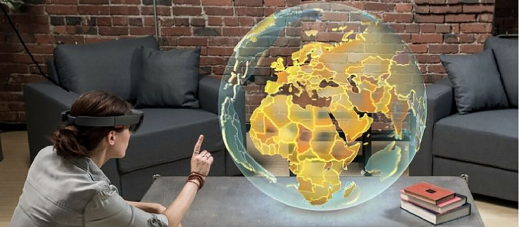 Globe terrestre visible en 3D par la personne au travers du casque (casque Microsoft Hololens)
